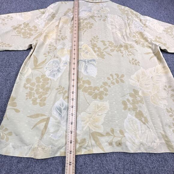 Tommy Bahama Shirt Mens Large Beige Silk Floral Hawaiian Button‎ Up Camp Casual - Picture 6 of 7